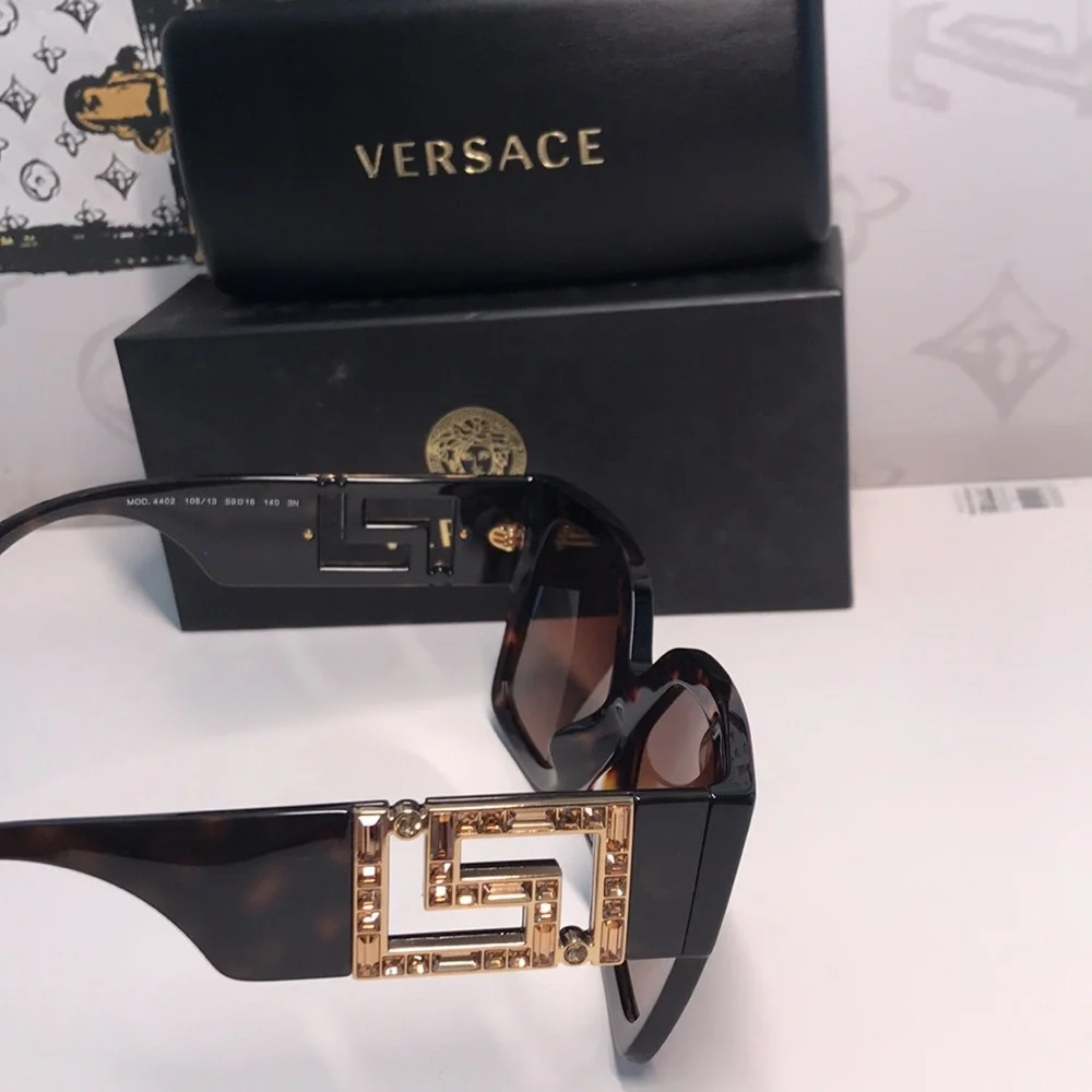 NEW AUTHENTIC Versace Tortoise Shell Sunglasses VE4402 8788 - Picture 12 of 16